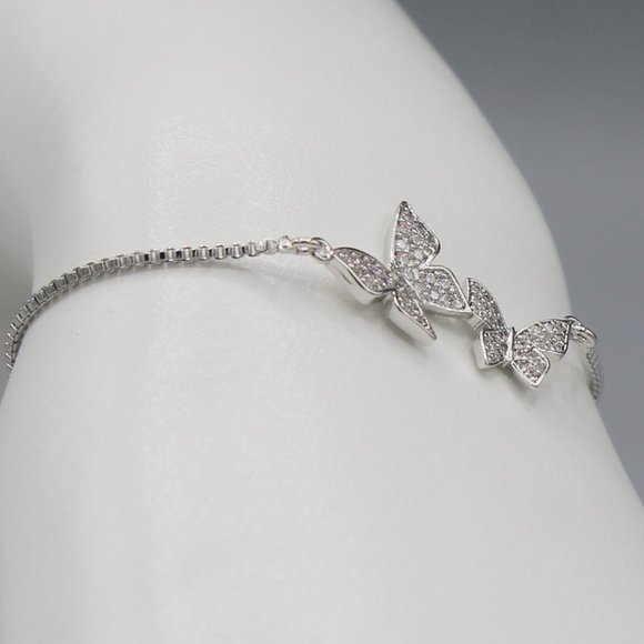 Jewelry bracelet butterfly butterflies symbol of friendship white gold dainty - Picture 7 of 7